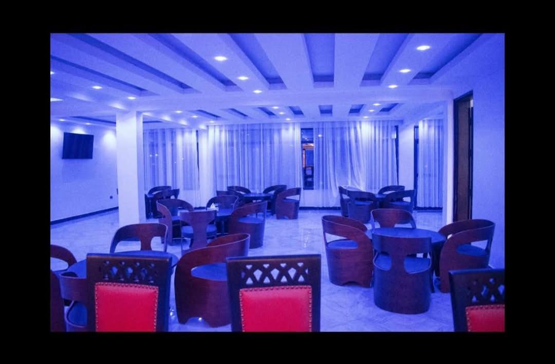 Water Pavilion Hotel Keroka Exterior foto