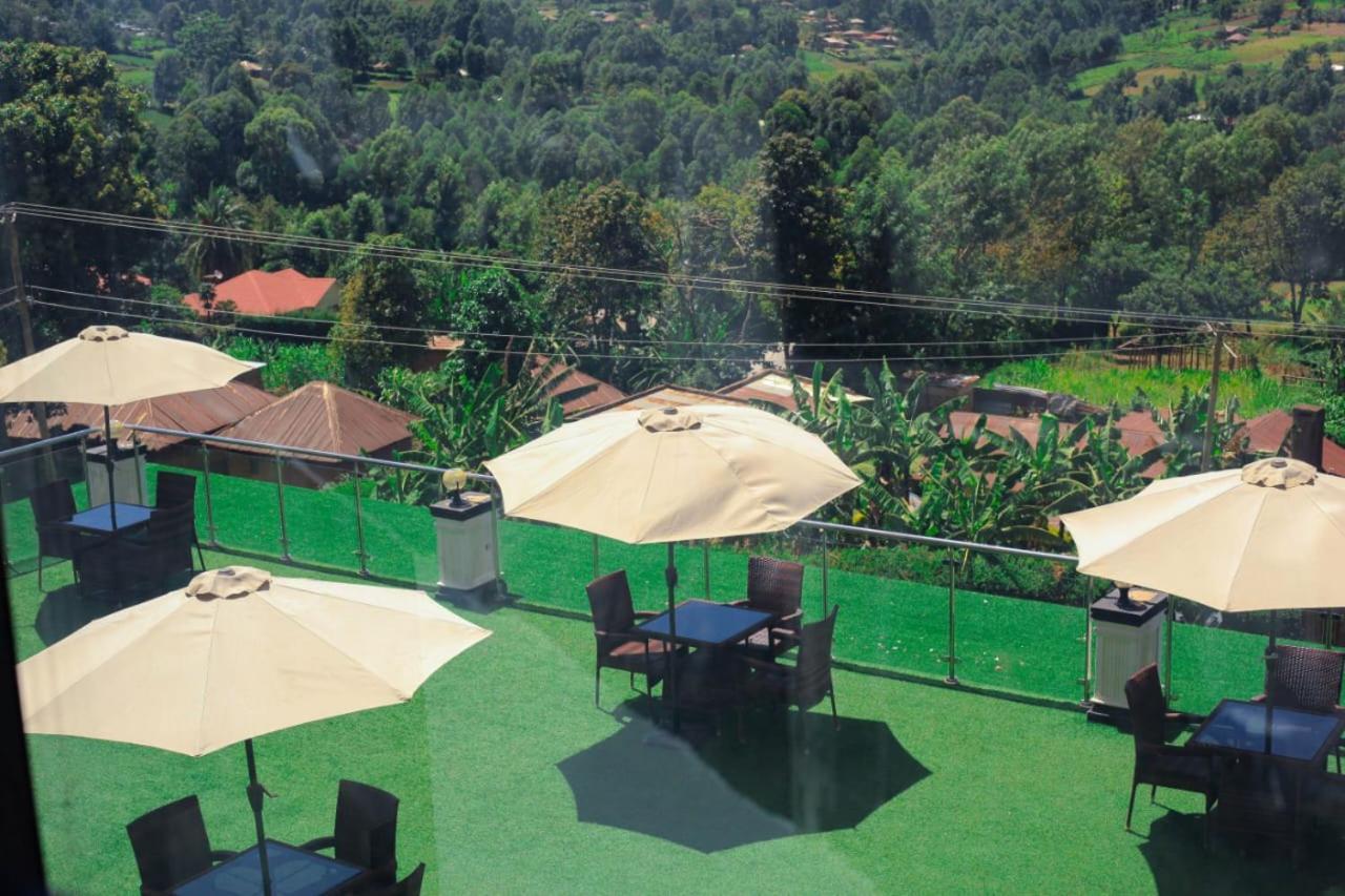 Water Pavilion Hotel Keroka Exterior foto